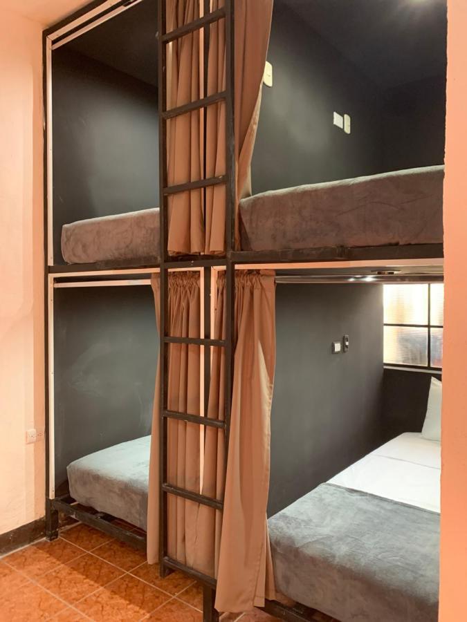 One Day Trip Hostel Antigua Esterno foto