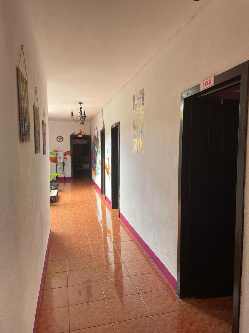 One Day Trip Hostel Antigua Esterno foto